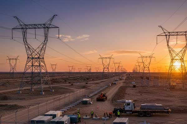 أسوار لمشروع نقل جهد عالي